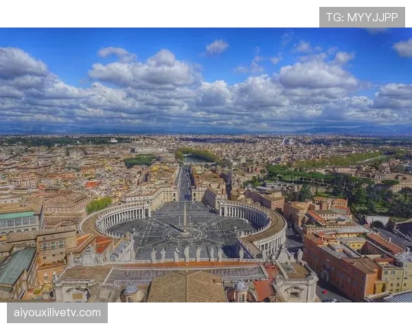 通讯：六国赛收官战，意大利在罗马主场为功勋队长举行的告别仪式